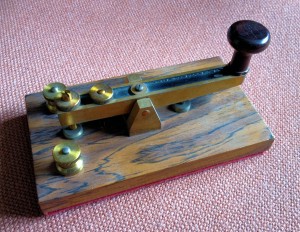 NEIC Morse Key